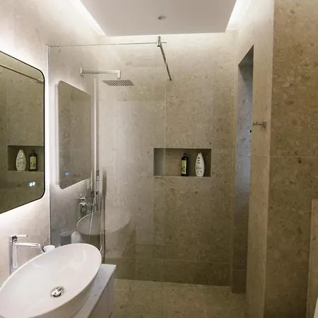 Alko Cozy 2-bedroom 2-a Korcza